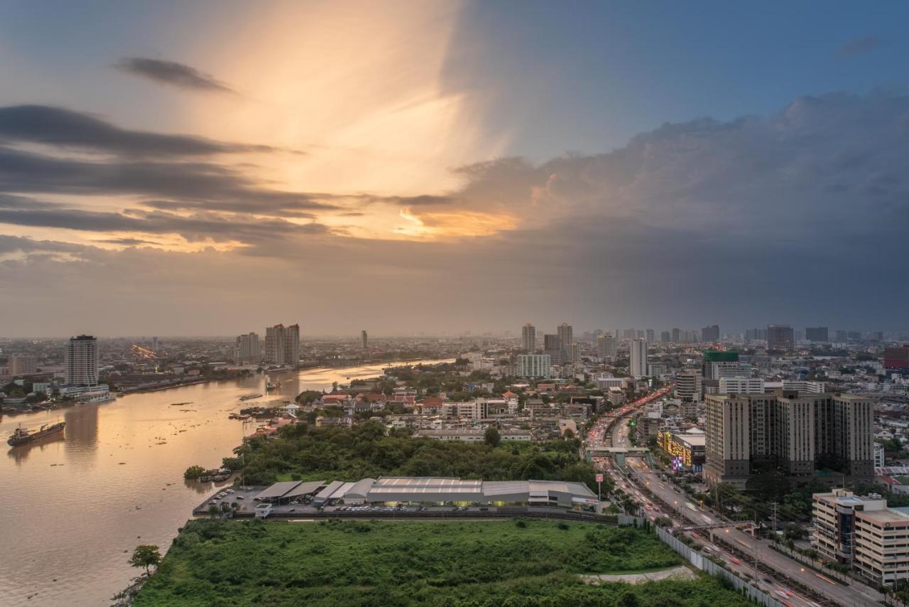 Montien Riverside Hotel Bangkok Extérieur photo Chao Phraya River
