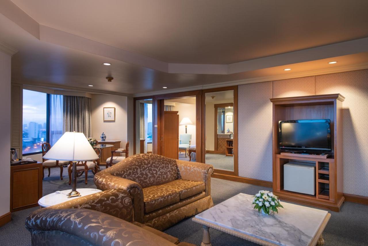 Montien Riverside Hotel Bangkok Extérieur photo A suite at the Conrad Tokyo